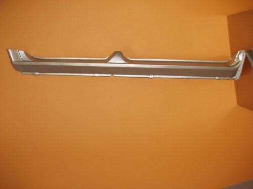 Skoda 105, 120, 130 külső küszöb JOBB - 113700311