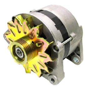   Skoda Favorit, Felicia 1.3 generátor 70A 4PK hosszbordás szíjhoz való szíjtárcsával Utángyártott - 047903015J