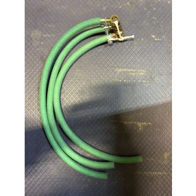   Skoda 100, 110 fékfolyadék tömlő, gumi fékcső készlet a főfékhengerhez  - 111799902