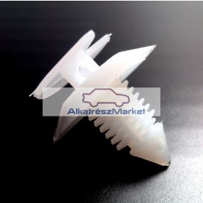 Univerzális ajtókárpitrögzítő patent (FIAT)