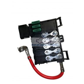 Biztosítéktábla akkuhoz, motortérben