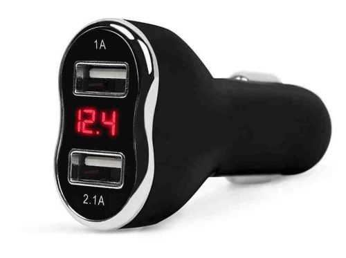 Autós szivargyújtó adapter 2 db USB bemenettel, feszültségmérővel, fekete